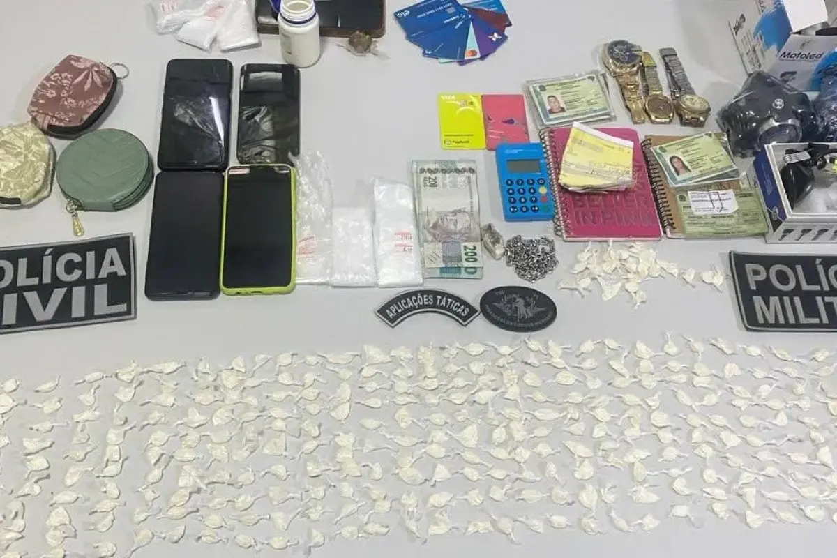 Casal é preso com mais de 300 porções de cocaína em operação policial no interior do Piauí