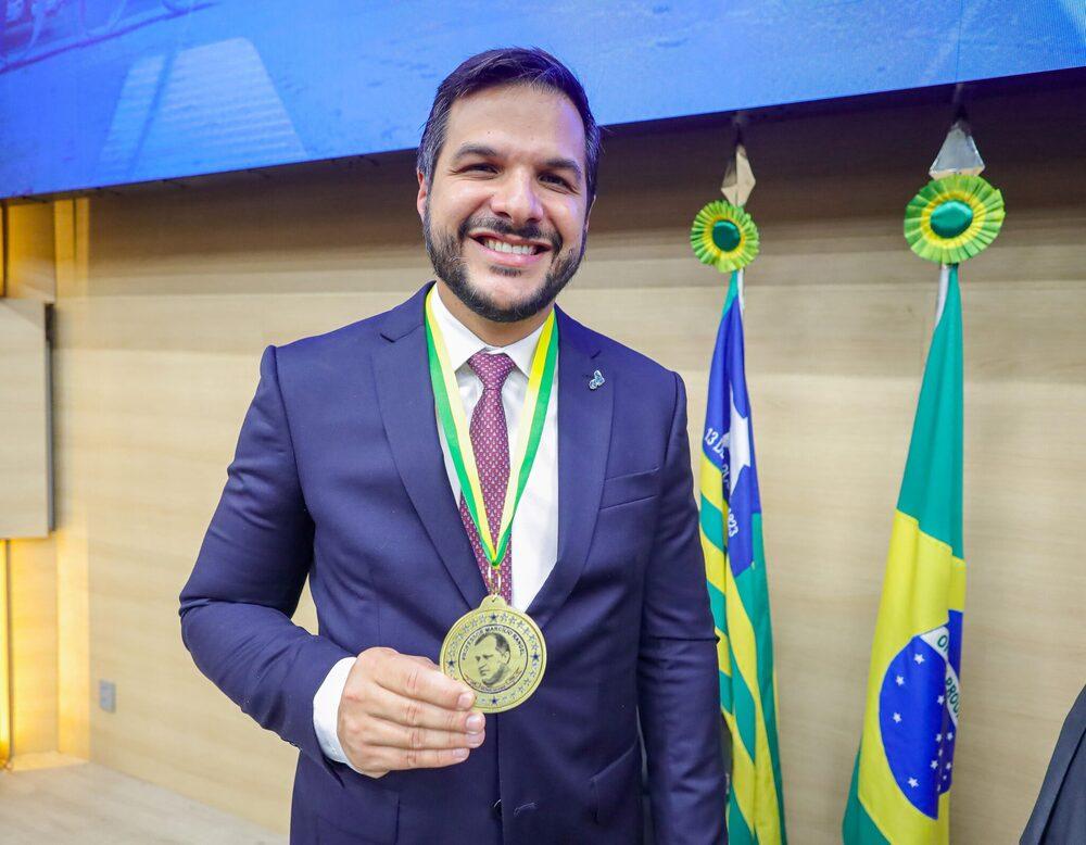 MP Eleitoral investiga assessor do Governo do Piauí por suspeita de propaganda antecipada e abuso de poder