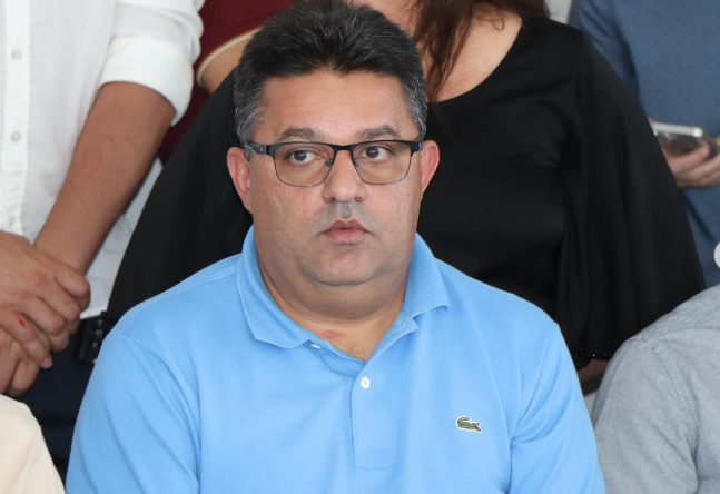 Prefeito Dr. Corinto Matos firma contrato de R$ 4,1 milhões sem licitação para compra de combustíveis