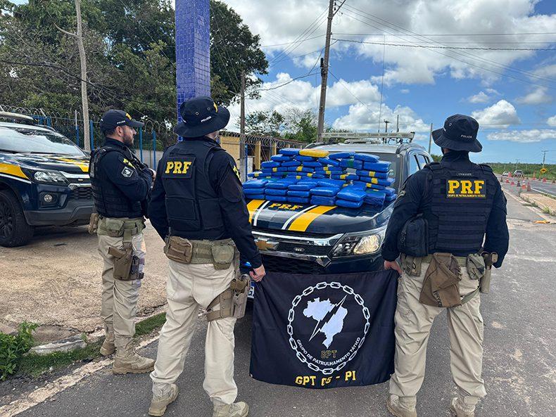 CERCO AO TRÁFICO! PRF intercepta carregamento de “supermaconha” na divisa PI/MA e revela rota secreta do crime organizado