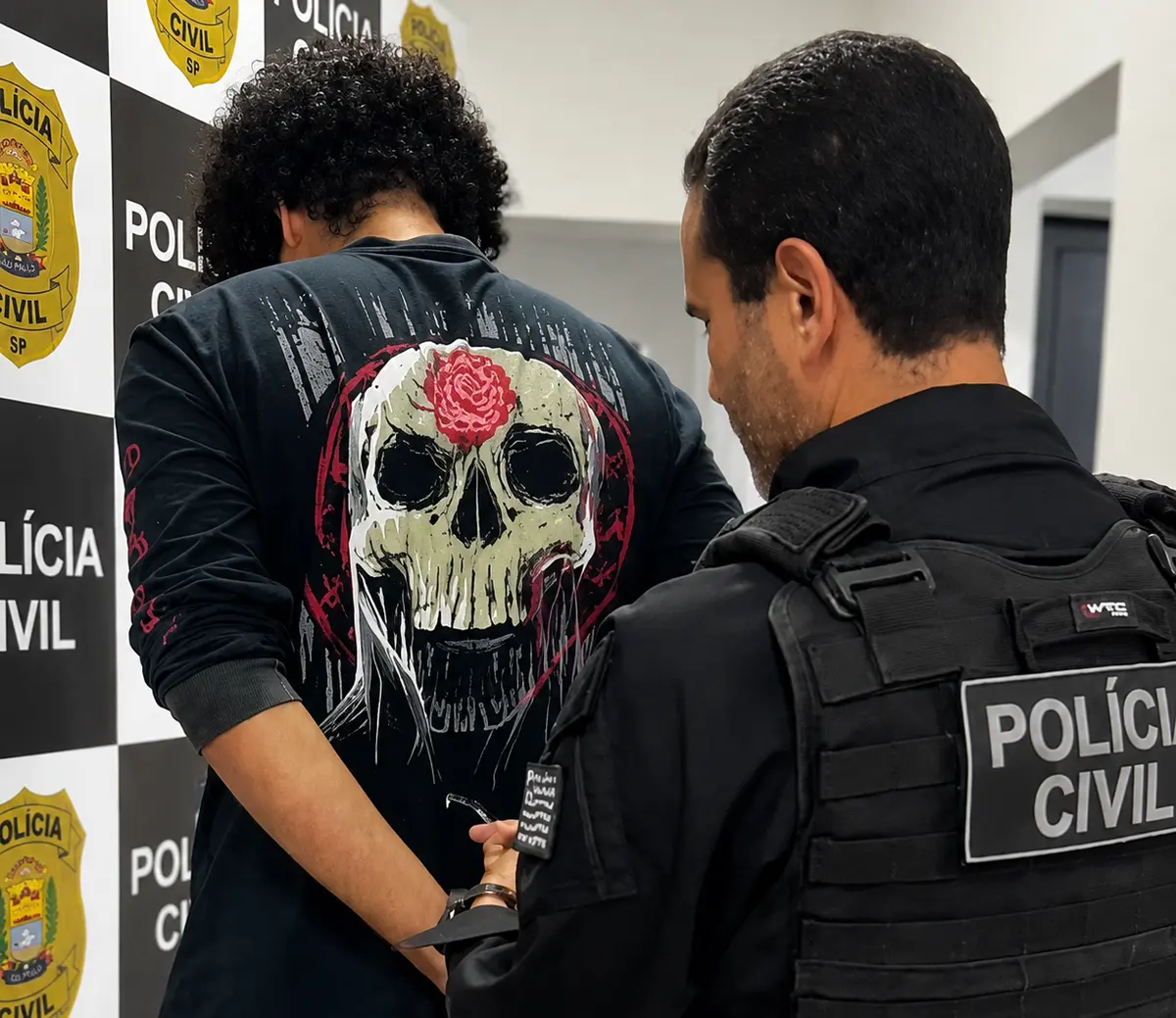 Homem é preso suspeito de armazenar e compartilhar pornografia infantojuvenil no Piauí