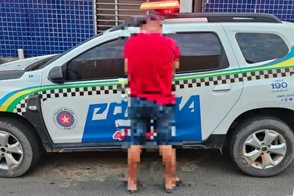 Homem é preso com espingarda artesanal e revólver após denúncias de ameaças em Pio IX