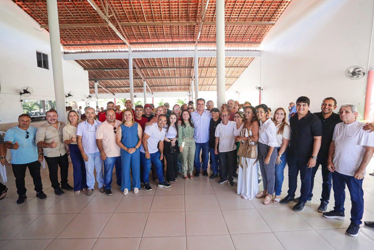 Ciro visita cidades da Planície Litorânea e confirma novos apoios de grupos da situação e oposição