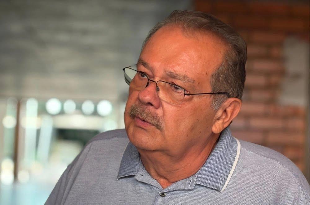 Relógio da Vermelha segue sem funcionar e vereador cobra reforma da Prefeitura de Teresina