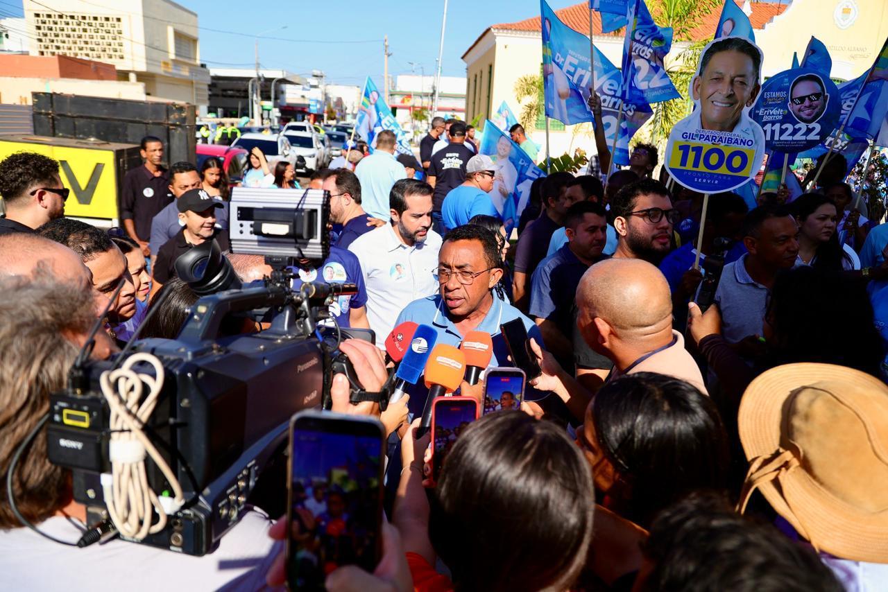 Joel e Ciro reúnem multidão em Picos e dizem que eleição será marcada por sentimento de mudança