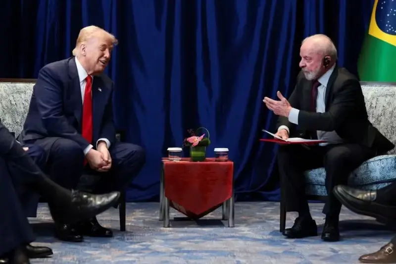 Lula conversa com Trump por telefone e defende retomada das negociações entre Brasil e EUA