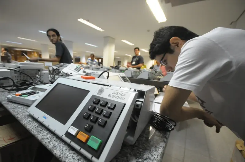 TRE-PI instala comissão que irá auditar urnas eletrônicas durante as eleições gerais de 2026