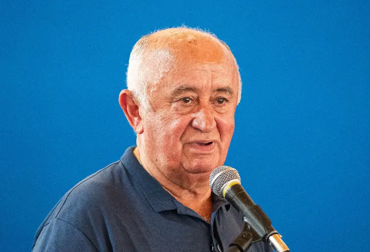 Júlio César aparece em 2º lugar na disputa pelo Senado, aponta AtlasIntel