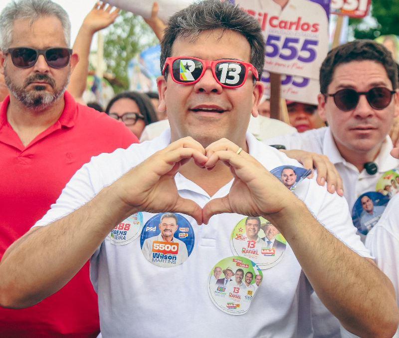 Pesquisa aponta ampla vantagem de Rafael Fonteles na disputa para o governo do estado