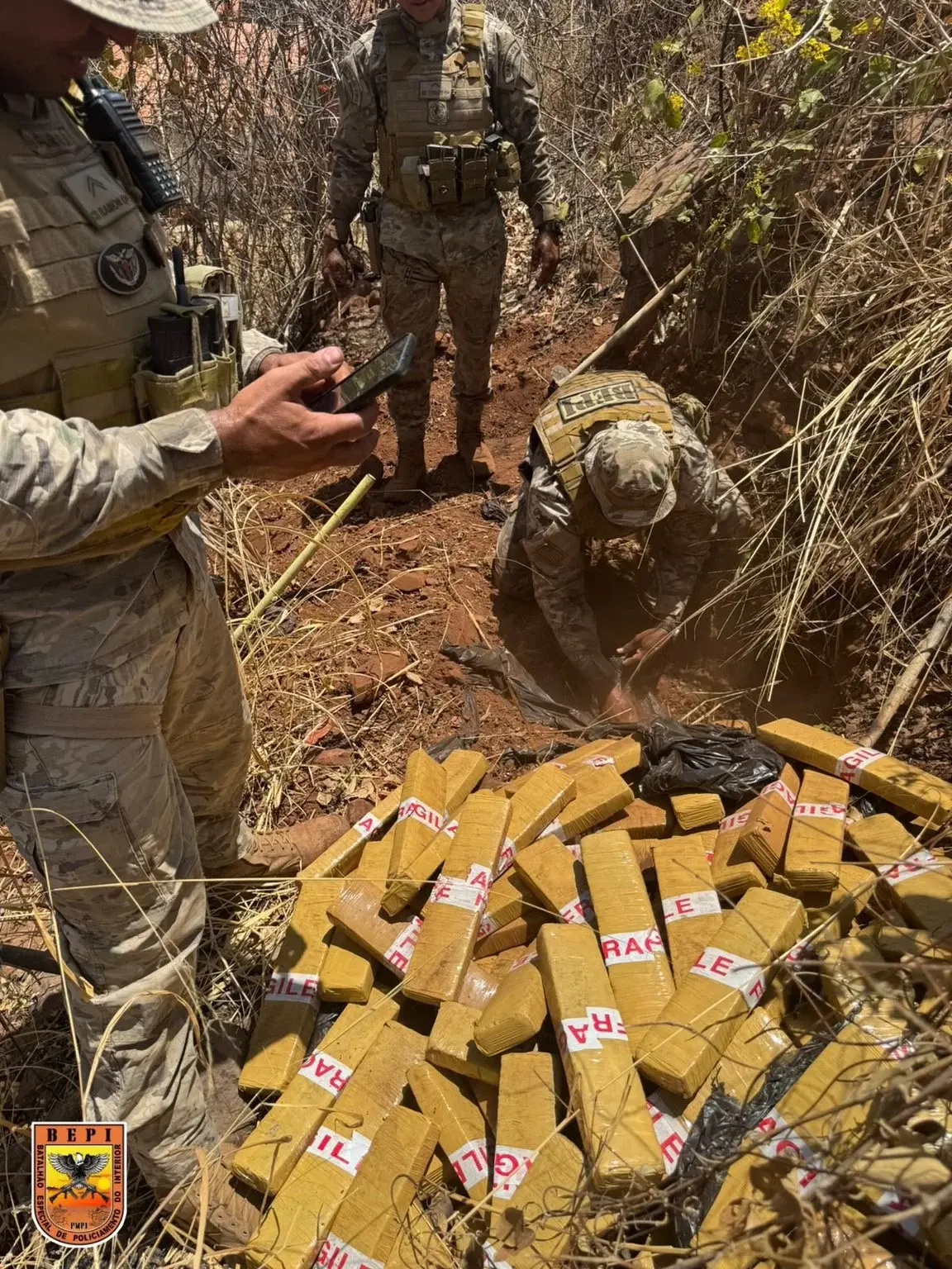 BEPI apreende cerca de 150 kg de maconha e outros entorpecentes em Picos