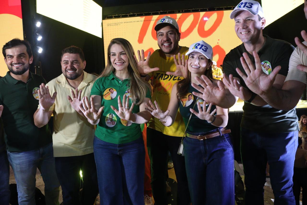 Jadyel Alencar destaca ações e investimentos em Picos durante grande ato com apoiadores
