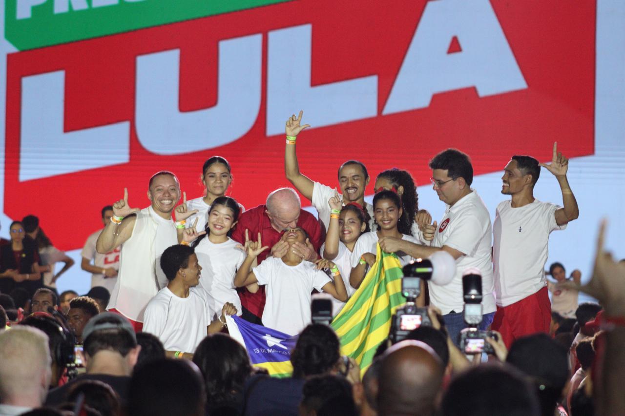 Lula reúne multidão em Teresina e reforça força política no Piauí ao lado de Rafael