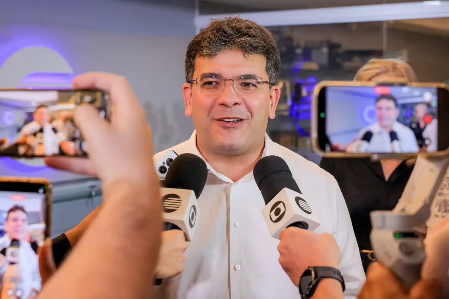Rafael defende valorização dos professores, mais inclusão e uso da energia limpa para industrializar o Piauí