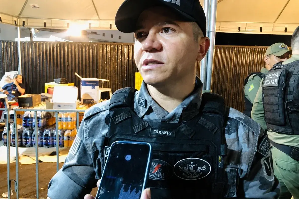 ROCAM prende homem com 107 gramas de substância semelhante a crack próximo ao Hospital Regional de Picos