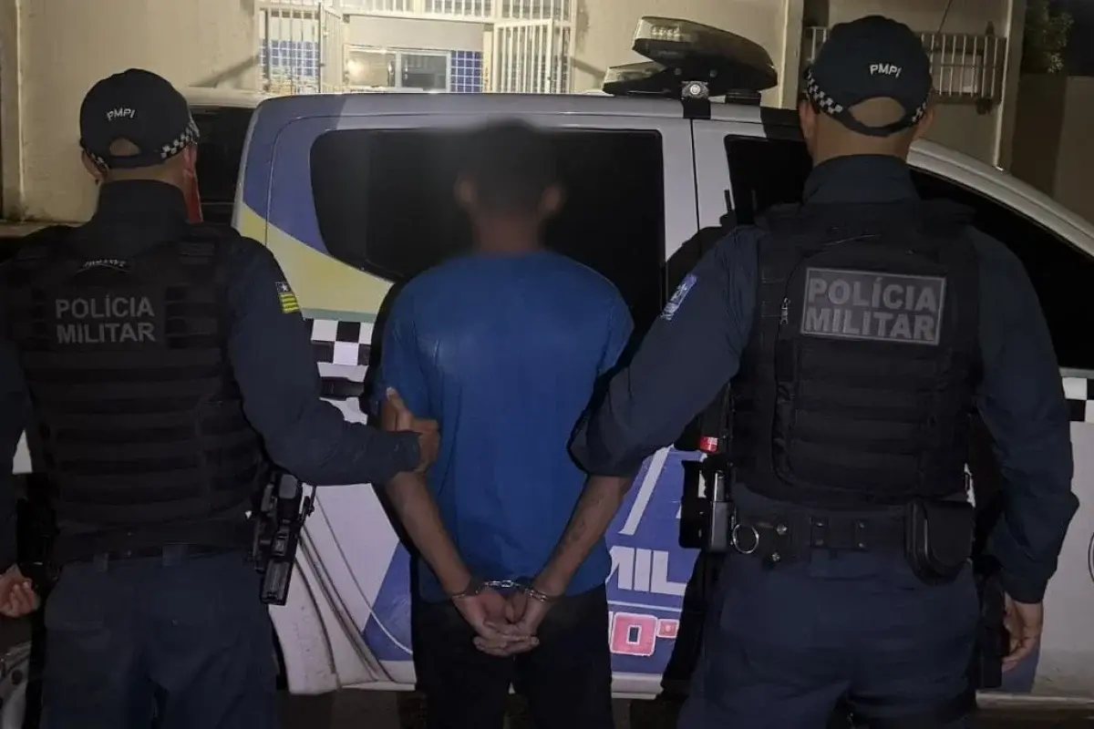 Em Elesbão Veloso, reincidente no tráfico é preso com drogas e balança de precisão no bairro Santa Clara