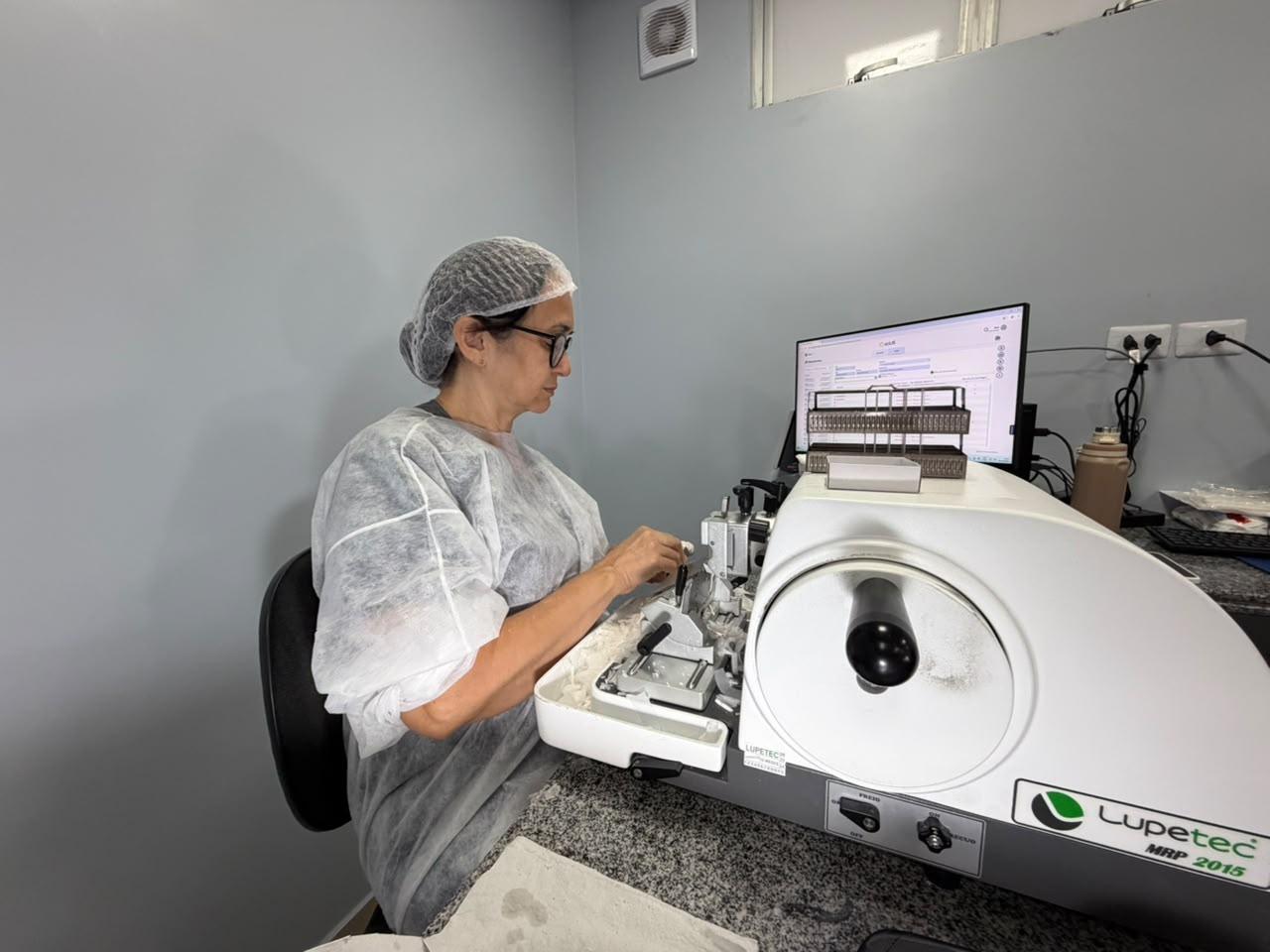 HGV se torna referência com 1º laboratório de patologia 100% SUS do Brasil