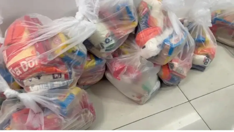Cestas básicas encontradas na Operação Desassoreamento da Polícia Federal.