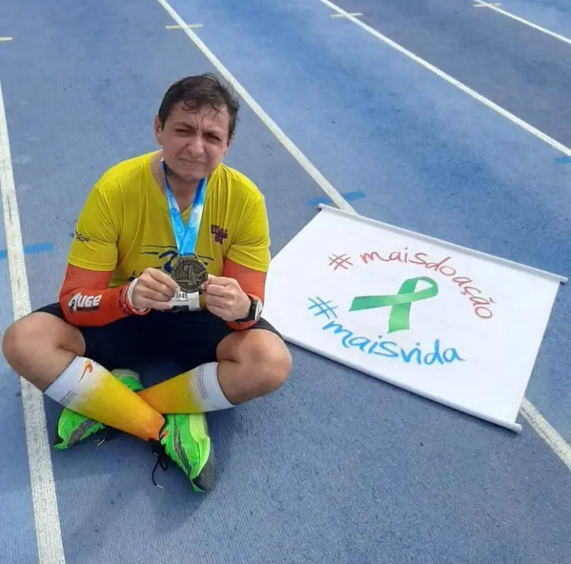 Jeferson Probo, professor submetido ao transplante de fígado fora do Piauí