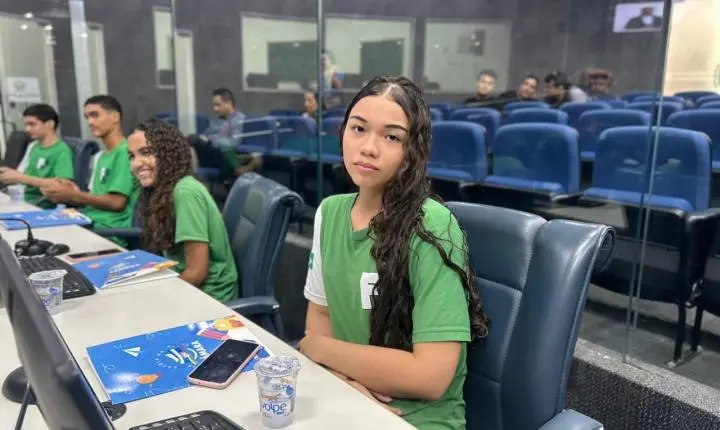 Alunos da rede municipal participam da 2ª edição do projeto Escola na Câmara em Teresina