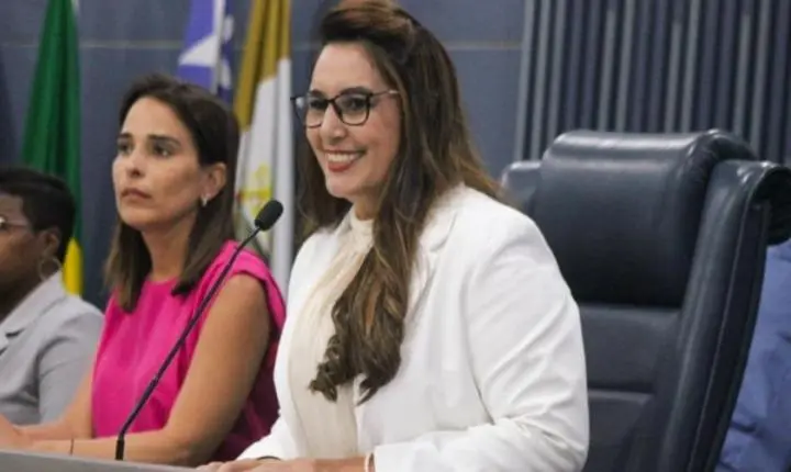 Ana Fidelis segue fiel à  pré-candidatura à deputada federal