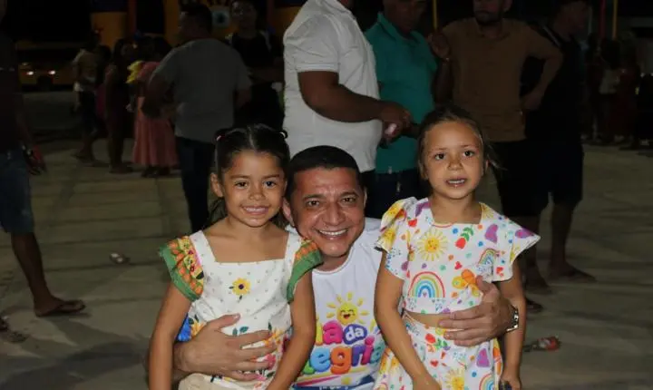 Aroeiras do Itaim realiza primeira edição do Dia da Alegria com centenas de crianças