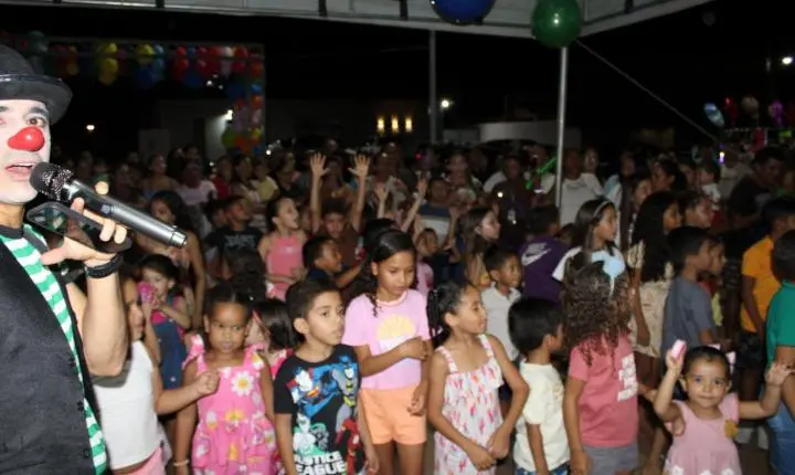 Aroeiras do Itaim realiza primeira edição do Dia da Alegria com centenas de crianças