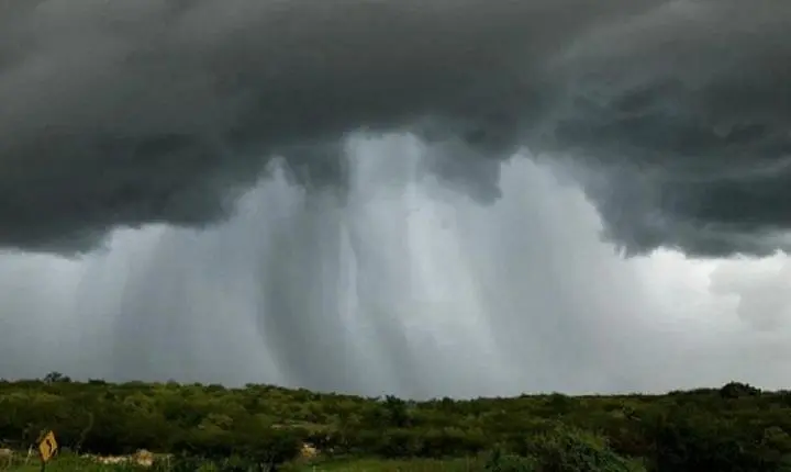    🌧️ Chuva no feriado de Tiradentes: Defesa Civil alerta para riscos em todo o Piauí