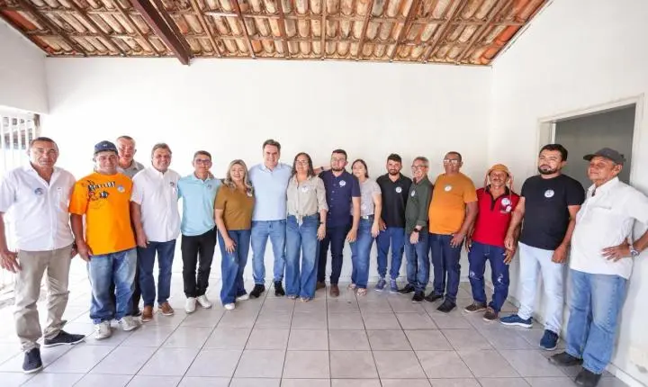 Ciro Nogueira recebe apoio de vereadores e lideranças políticas em Lagoa do Barro do Piauí