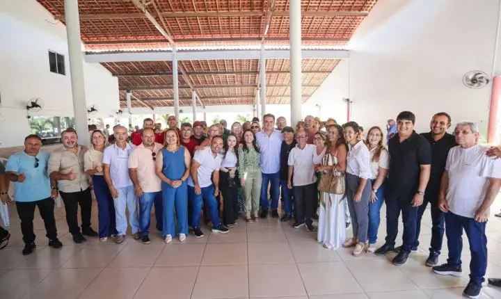 Ciro visita cidades da Planície Litorânea e confirma novos apoios de grupos da situação e oposição