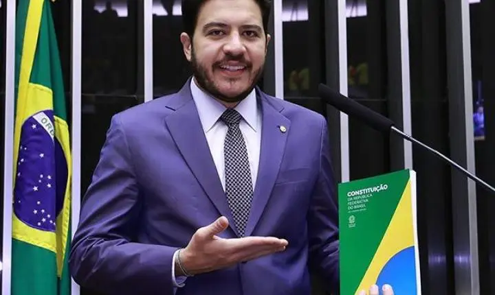 Deputado Jadyel Alencar defende fim da “taxa das blusinhas” que beneficia consumidor de baixa renda