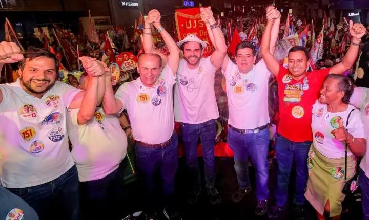 Floriano reúne 10 mil pessoas em lançamento de candidaturas com Rafael Fonteles