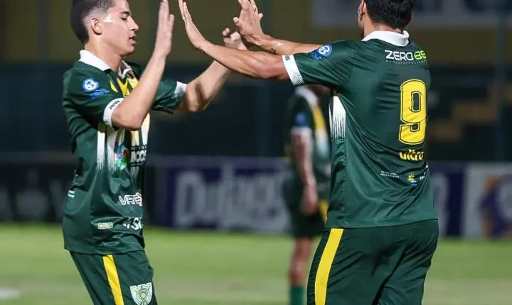 Goleada sobre o Caiçara classificou Picos para as semifinais do campeonato Piauiense seríe B