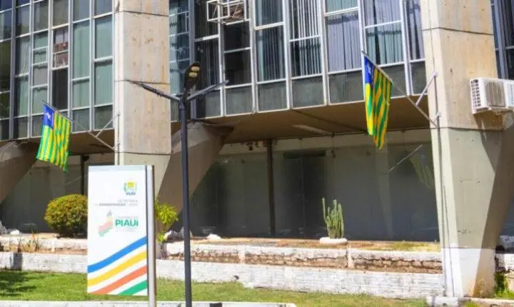 Governo do Piauí define banca do concurso público unificado para órgãos do Estado