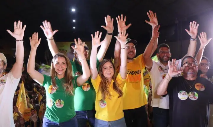 Jadyel Alencar destaca ações e investimentos em Picos durante grande ato com apoiadores