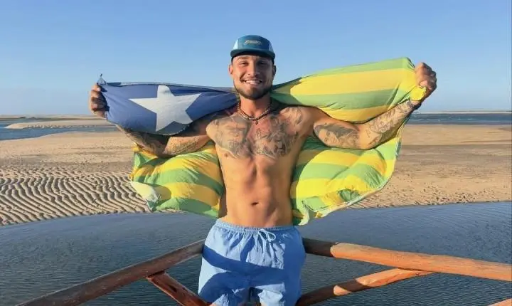 MC Gui vive romance com empresária piauiense em viagem pelo litoral do Piauí
