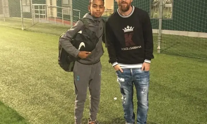Messi e Lamine Yamal revivem foto histórica em duelo inédito na final da Copa do Mundo