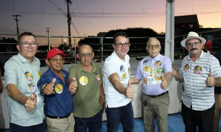 Naerton Moura reúne multidão em adesivaço com Severo Eulálio e Castro Neto em Sussuapara