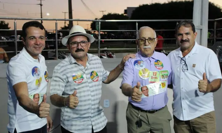 Naerton Moura reúne multidão em adesivaço com Severo Eulálio e Castro Neto em Sussuapara