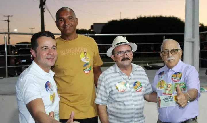 Naerton Moura reúne multidão em adesivaço com Severo Eulálio e Castro Neto em Sussuapara