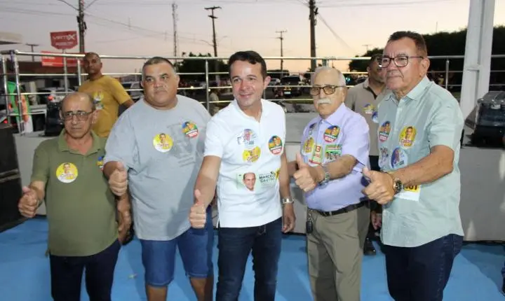 Naerton Moura reúne multidão em adesivaço com Severo Eulálio e Castro Neto em Sussuapara