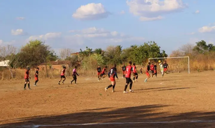 Passagem Funda FC vence Louco é Pouco e conquista o título do Campeonato Municipal de Futebol Amador de Aroeiras do Itaim