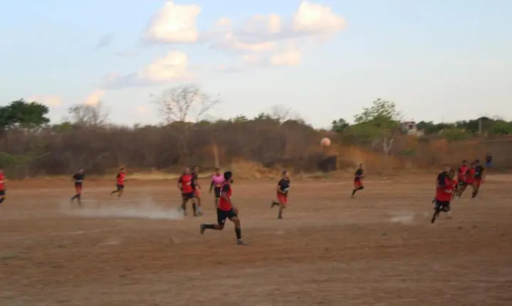 Passagem Funda FC vence Louco é Pouco e conquista o título do Campeonato Municipal de Futebol Amador de Aroeiras do Itaim