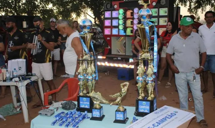 Passagem Funda FC vence Louco é Pouco e conquista o título do Campeonato Municipal de Futebol Amador de Aroeiras do Itaim