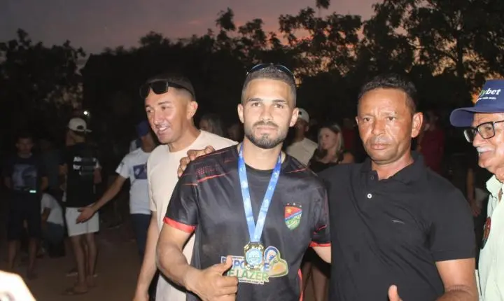 Passagem Funda FC vence Louco é Pouco e conquista o título do Campeonato Municipal de Futebol Amador de Aroeiras do Itaim