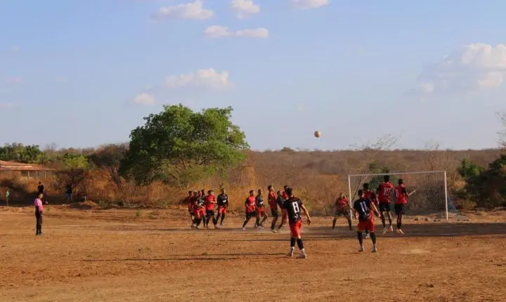 Passagem Funda FC vence Louco é Pouco e conquista o título do Campeonato Municipal de Futebol Amador de Aroeiras do Itaim