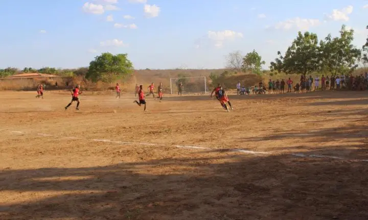 Passagem Funda FC vence Louco é Pouco e conquista o título do Campeonato Municipal de Futebol Amador de Aroeiras do Itaim