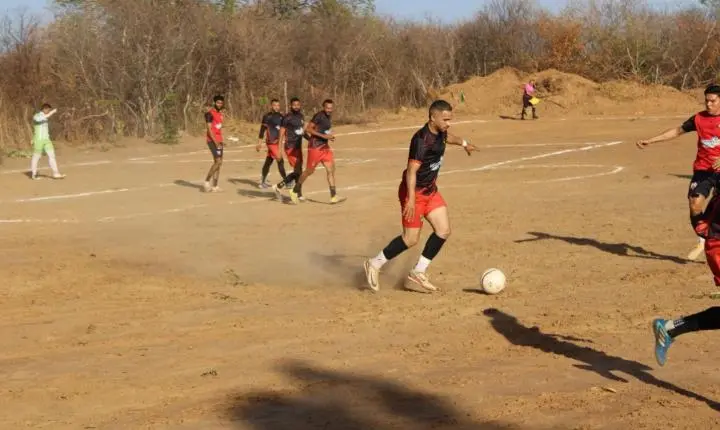 Passagem Funda FC vence Louco é Pouco e conquista o título do Campeonato Municipal de Futebol Amador de Aroeiras do Itaim