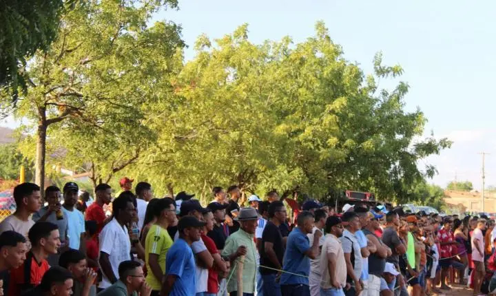 Passagem Funda FC vence Louco é Pouco e conquista o título do Campeonato Municipal de Futebol Amador de Aroeiras do Itaim