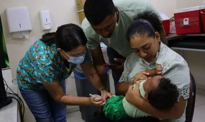 Piauí atinge metas de cobertura vacinal entre crianças e orienta famílias para manter imunização em dia