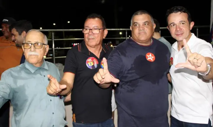 Prefeito Naerton Moura reúne multidão em Sussuapara em ato político em apoio à reeleição do presidente Lula